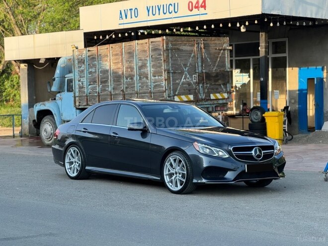 Mercedes E 250-9