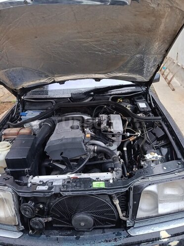 Mercedes E 200-14
