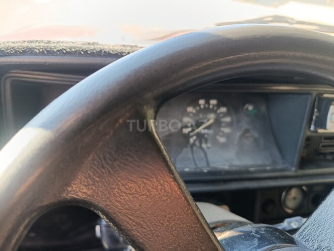LADA (VAZ) 2107-8