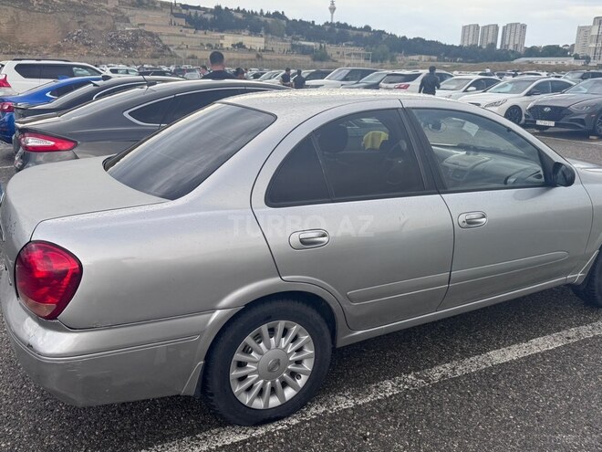 Nissan Sunny-5