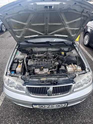 Nissan Sunny-2
