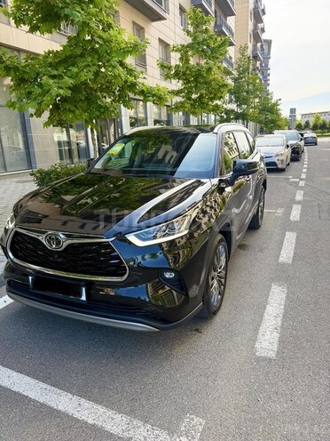 Toyota Highlander-3