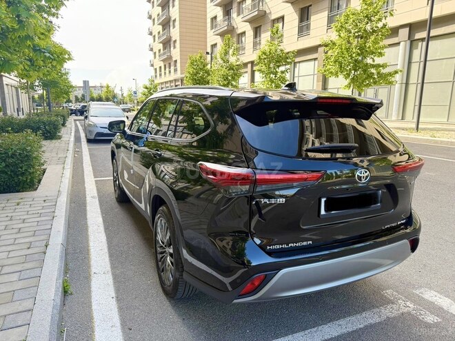 Toyota Highlander-5