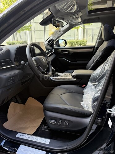 Toyota Highlander-10