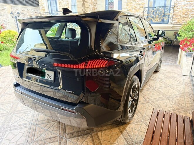 Toyota RAV4-7