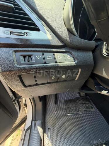 Hyundai Santa Fe-16