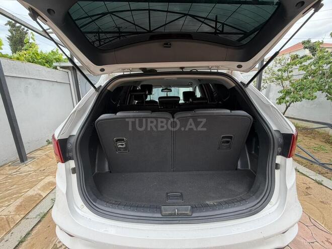 Hyundai Santa Fe-9