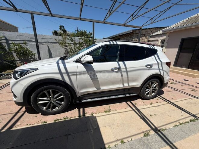 Hyundai Santa Fe-3