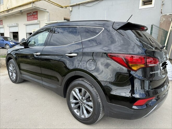 Hyundai Santa Fe-3