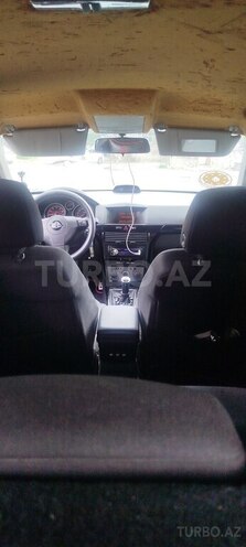 Opel Astra-4