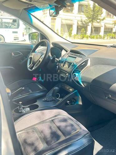 Hyundai ix35-7