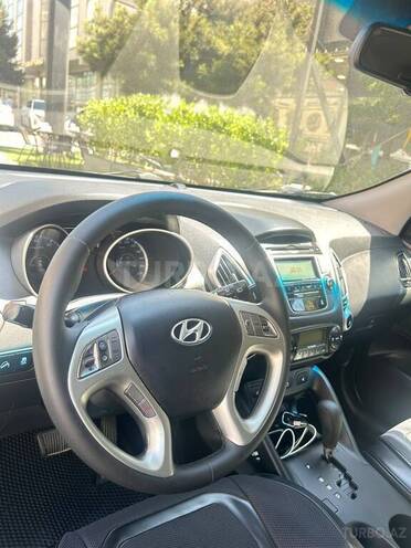 Hyundai ix35-5