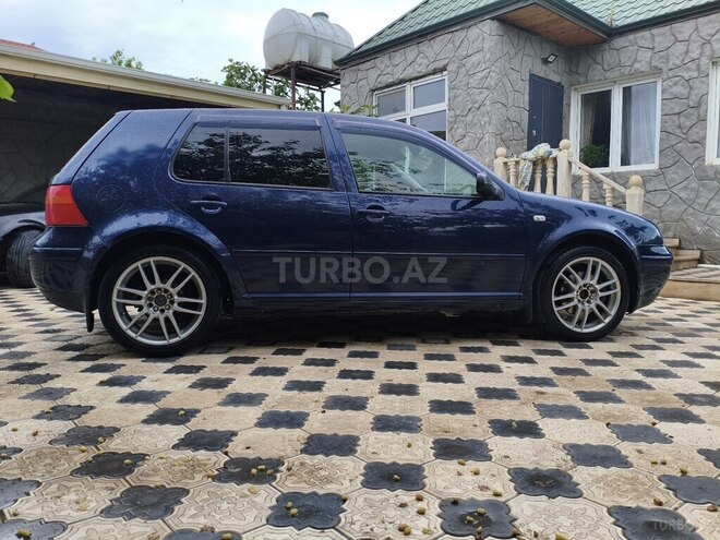 Volkswagen Golf-4
