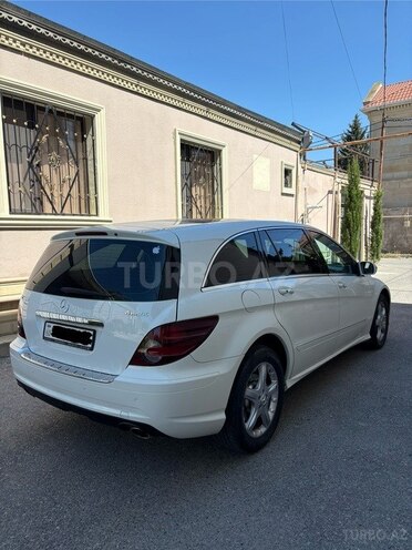 Mercedes R 500 4MATIC-3