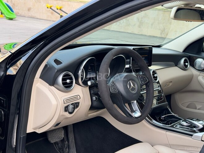 Mercedes C 300-10