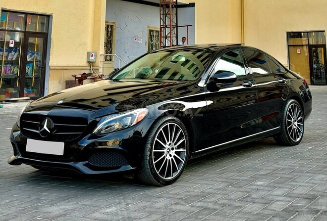 Mercedes C 300-1