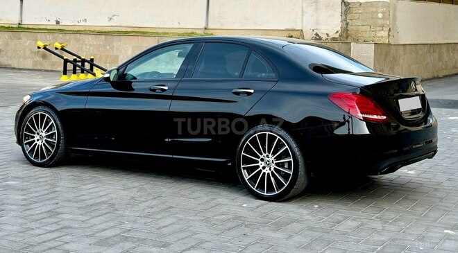 Mercedes C 300-5