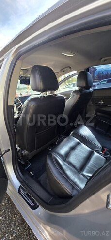 Chevrolet Cruze-8
