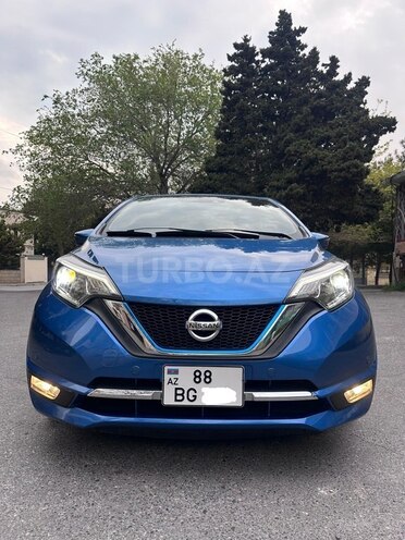 Nissan Note-2