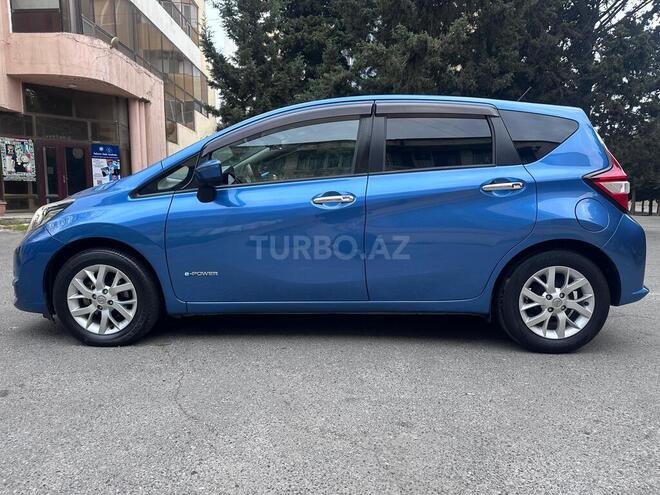 Nissan Note-6