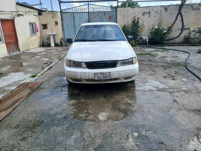 Daewoo Nexia-1