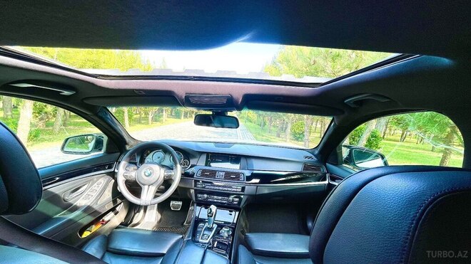BMW 528-2