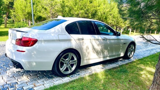 BMW 528-7