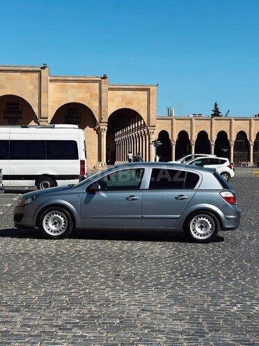 Opel Astra-3