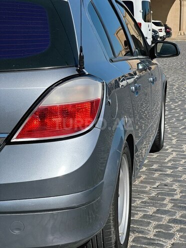Opel Astra-7