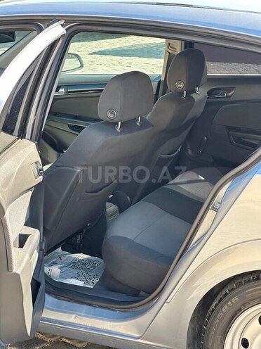 Opel Astra-14