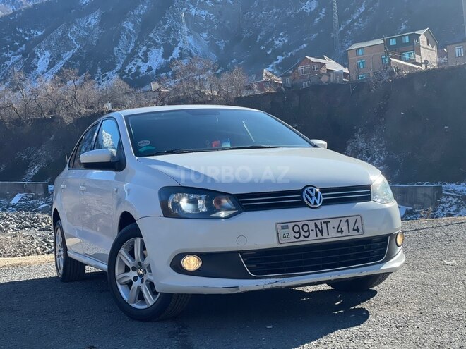 Volkswagen Polo-5