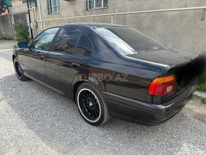 BMW 525-8