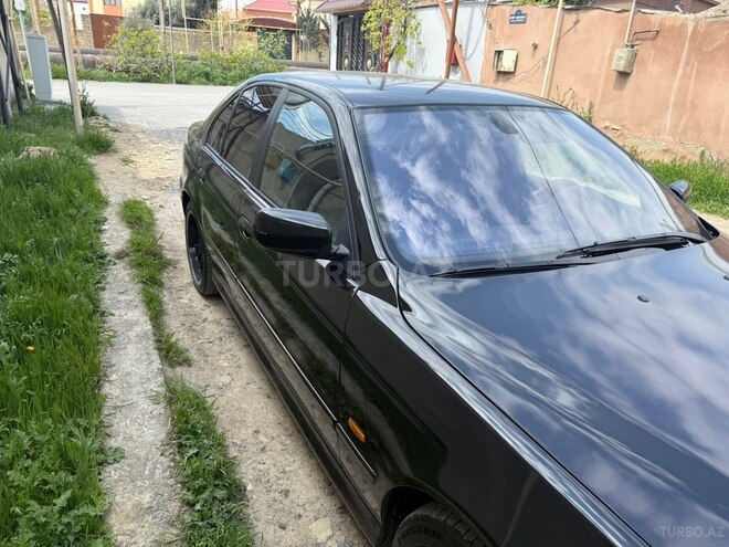 BMW 525-2