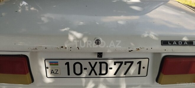LADA (VAZ) 2107-10