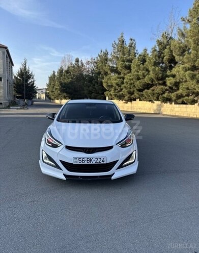 Hyundai Elantra-2