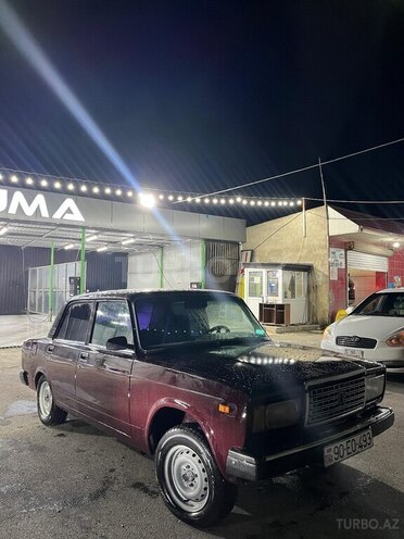 LADA (VAZ) 2107-1