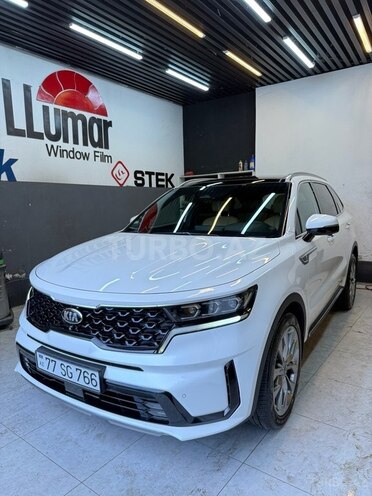 Kia Sorento-1