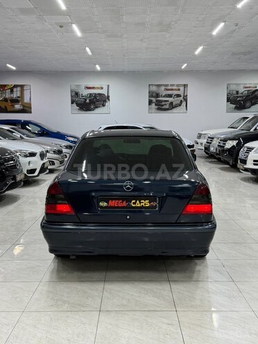 Mercedes C 180-6