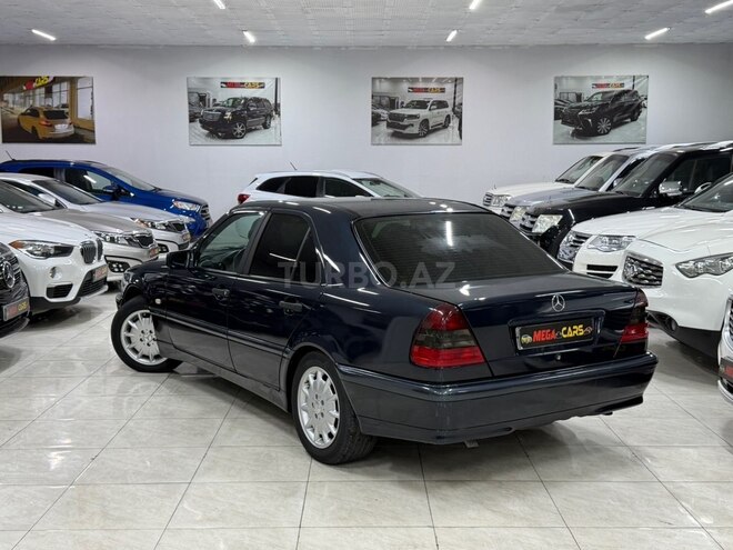Mercedes C 180-8