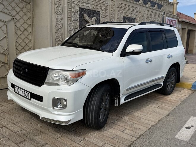 Toyota Land Cruiser-4