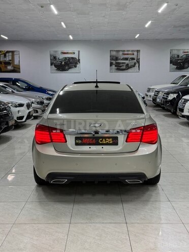 Chevrolet Cruze-8