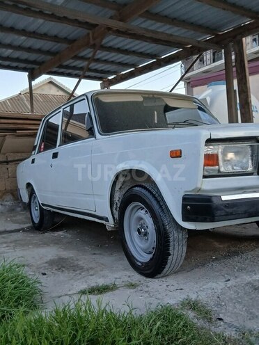 LADA (VAZ) 2107-4