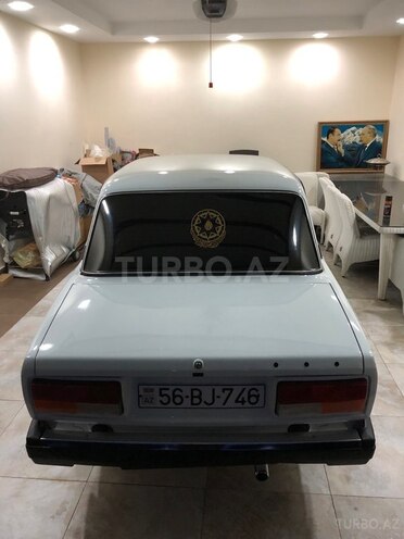 LADA (VAZ) 2107-2
