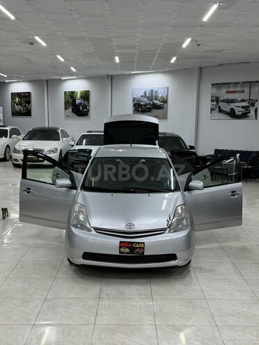 Toyota Prius-15