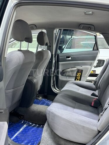 Toyota Prius-28