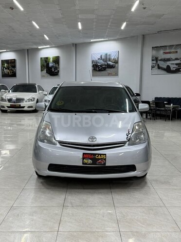 Toyota Prius-2