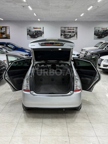 Toyota Prius-20