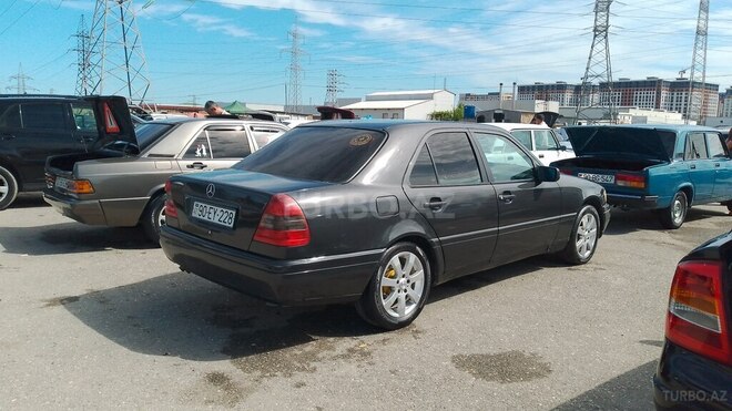 Mercedes C 230-9