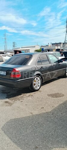 Mercedes C 230-8
