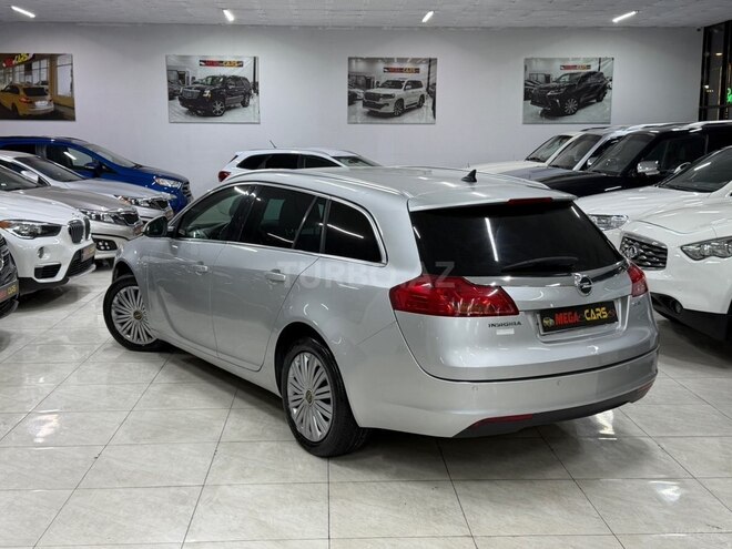 Opel Insignia-9